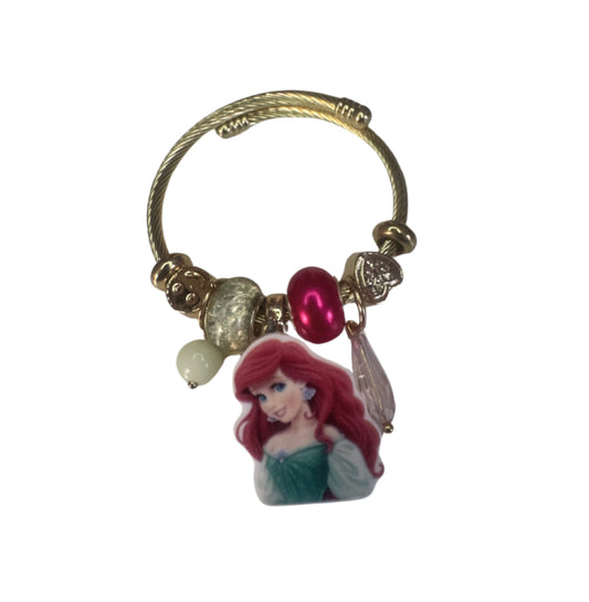 Pulsera con dije de la princesa Ariel