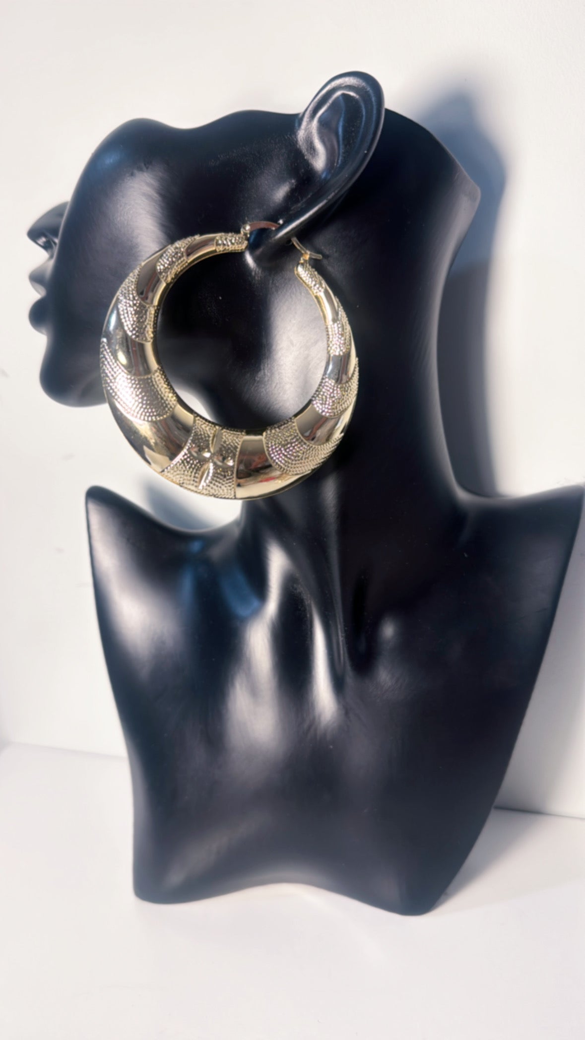 AIKO HOOPS