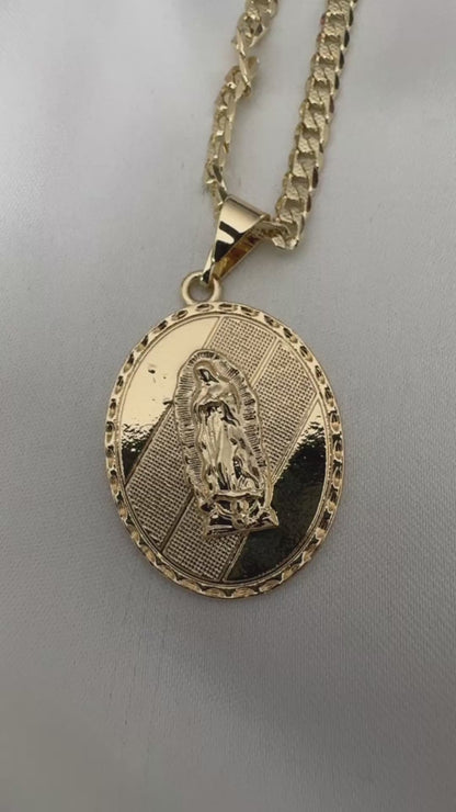 OVAL MARY PENDANT